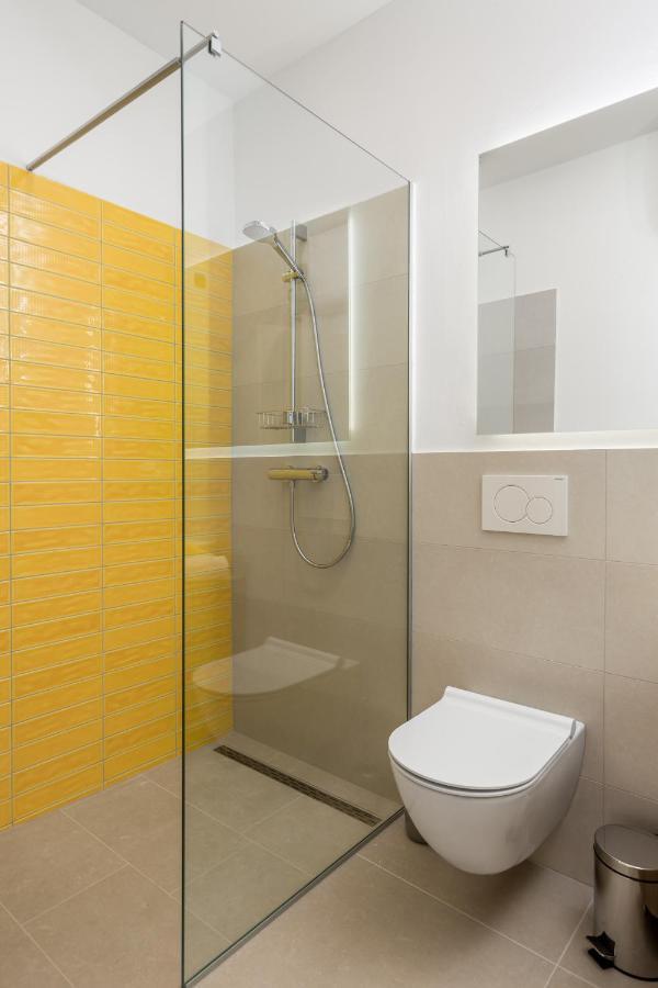 Apartments Trio Rijeka Eksteriør bilde