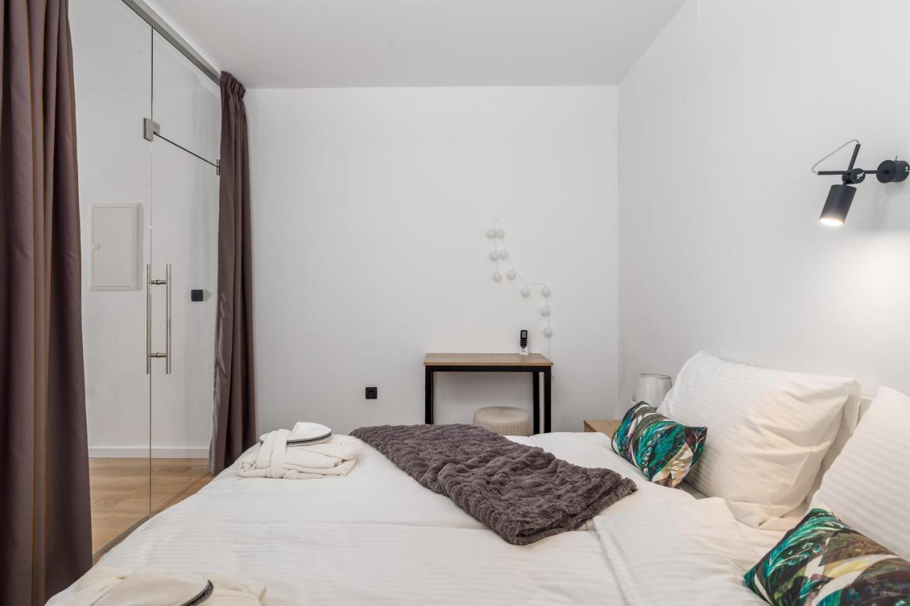 Apartments Trio Rijeka Eksteriør bilde